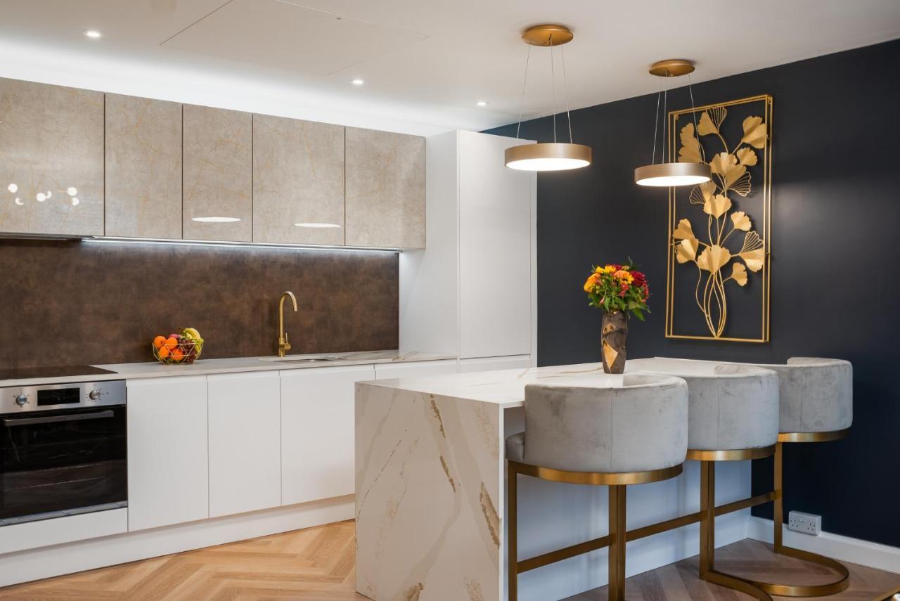 London'S Modern Nuance Apartment - Battersea Exterior photo