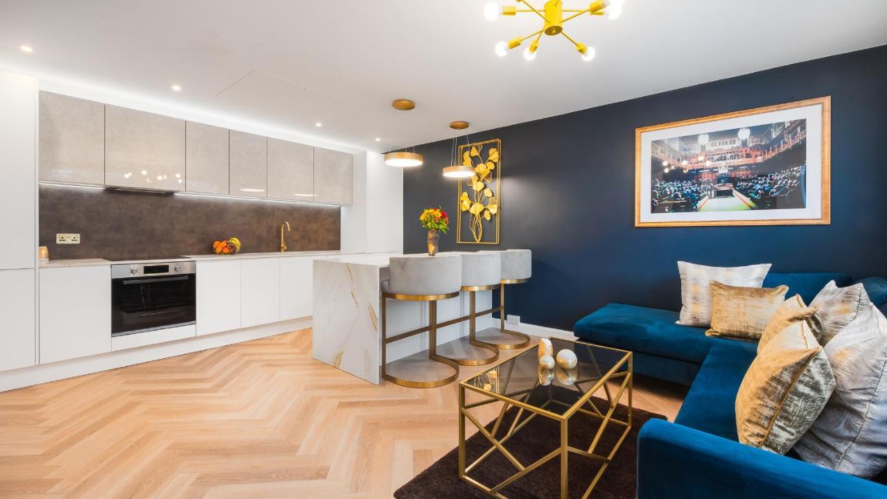 London'S Modern Nuance Apartment - Battersea Exterior photo